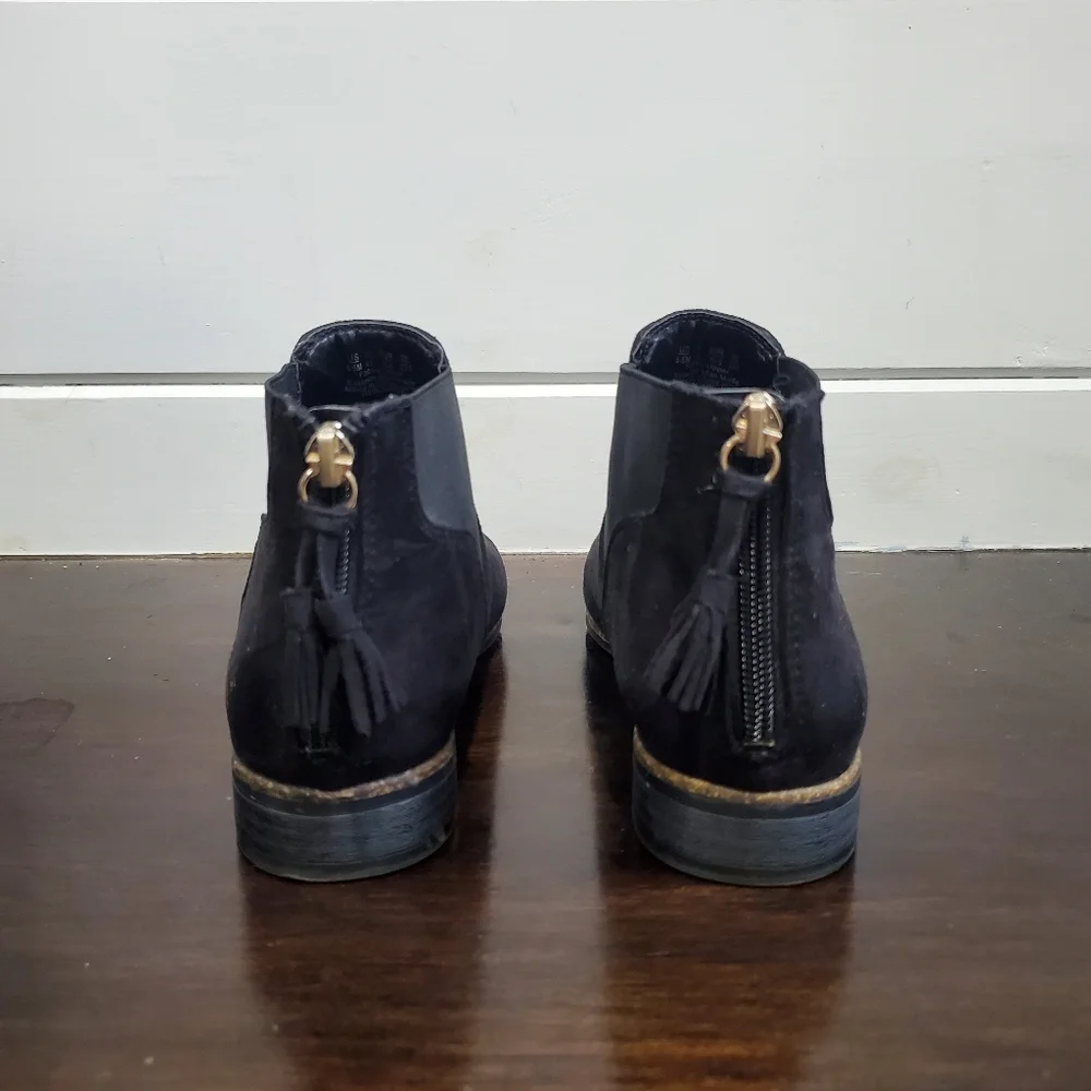 Dr. Scholls | Black Resource Short Ankle Boots - Picture 6 of 10